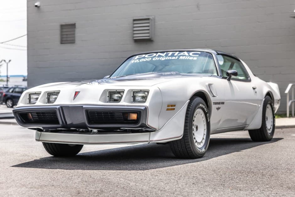 1980 Pontiac Firebird (1970-1981) sold for $36,000