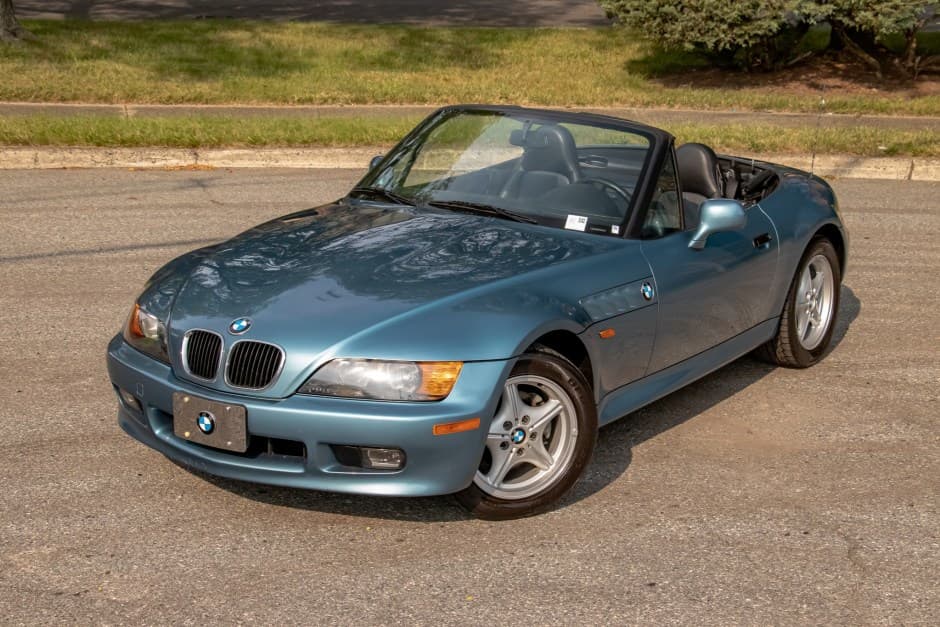 1996 BMW Z3 sold for $8,900