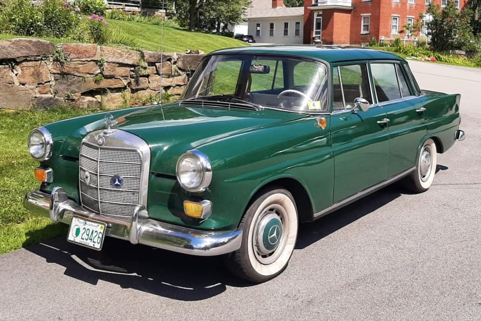 1965 Mercedes-Benz W110 sold for $5,000