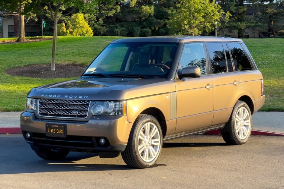 2010 Land Rover Range Rover L322 sold for $19,500