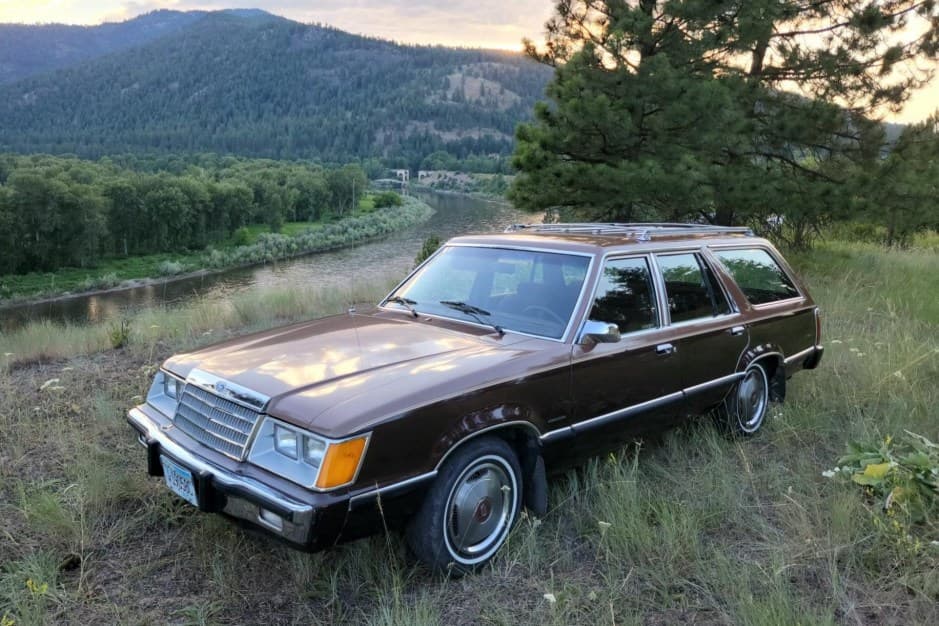 1983 Ford LTD sold for $8,018