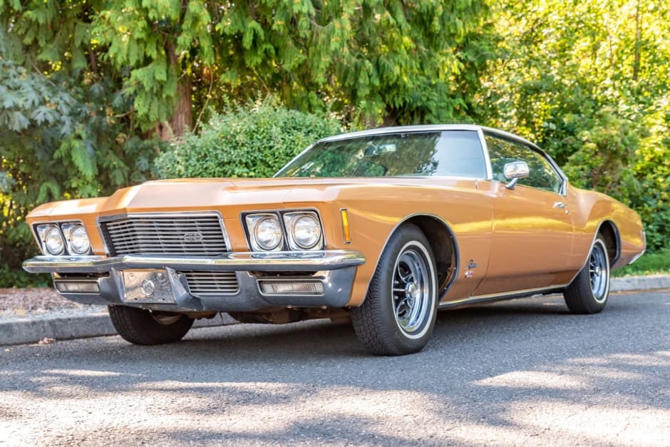 1971 Buick Riviera sold for $26,500