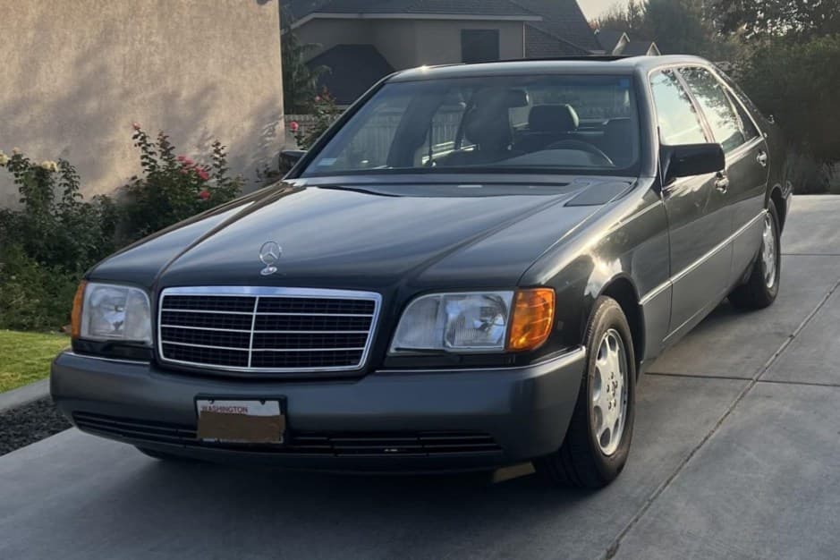 1993 Mercedes-Benz W140 S-Class sold for $23,000