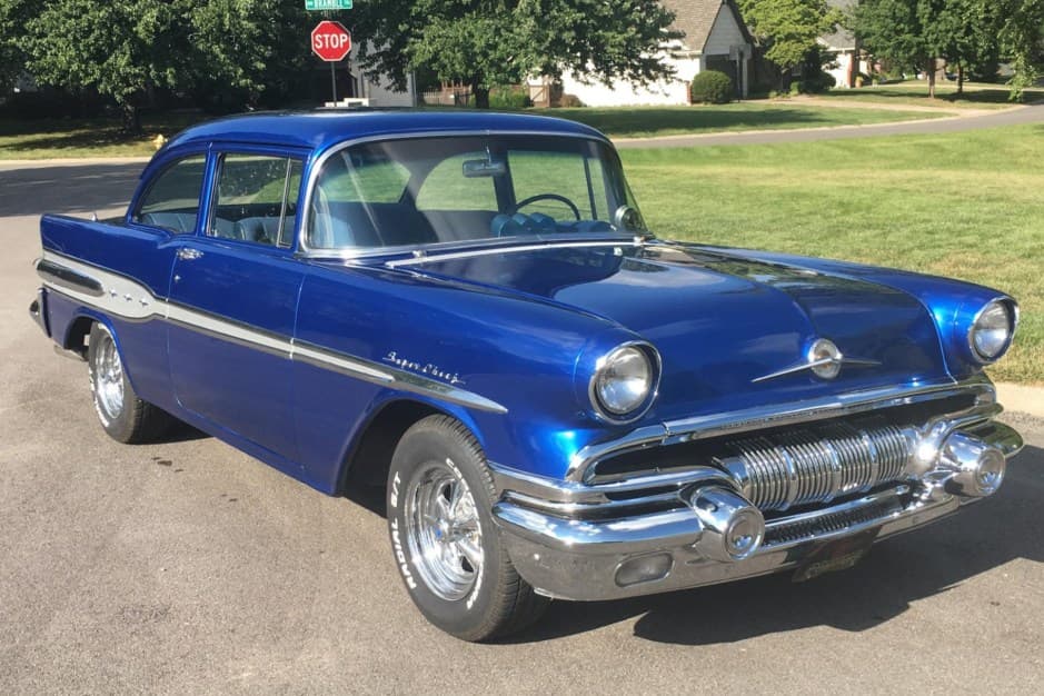1957 Pontiac Chieftain sold for $15,500