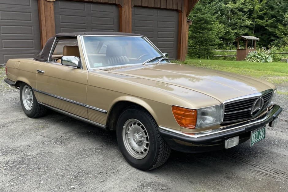 1983 Mercedes-Benz R107 SL sold for $18,000