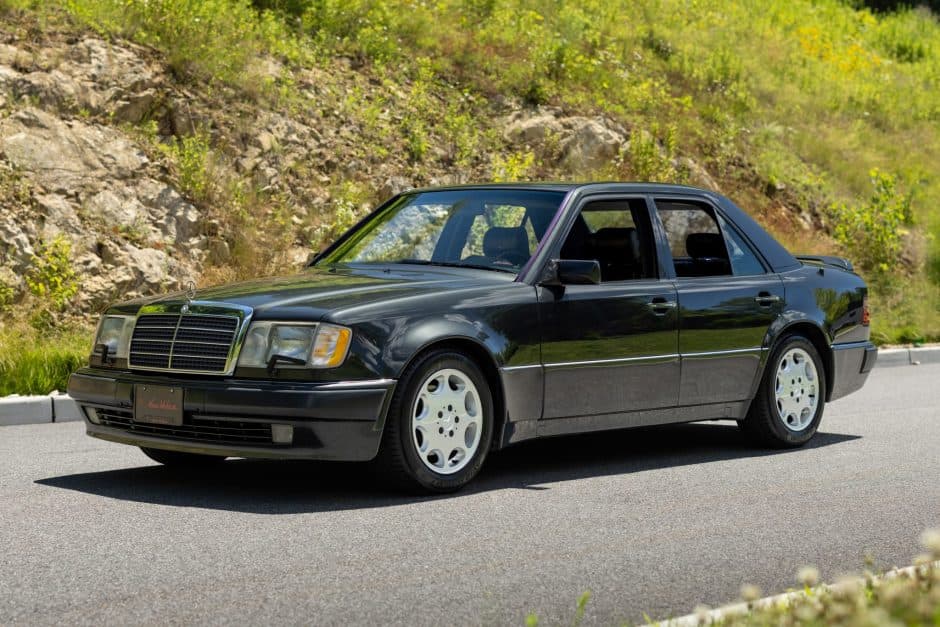 1993 Mercedes-Benz 500E & E500 sold for $29,150