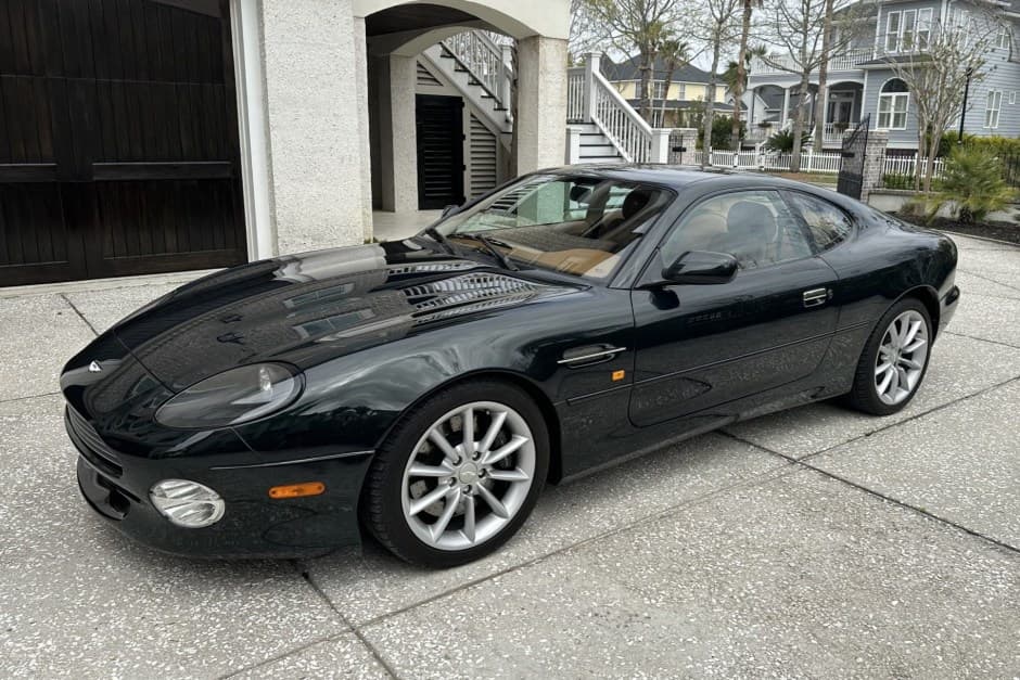 2001 Aston Martin DB7 sold for $27,500