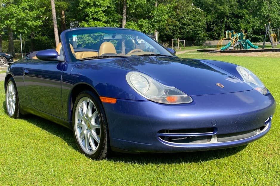 1999 Porsche 996 911 (Non-Turbo/GT2/GT3) sold for $24,000