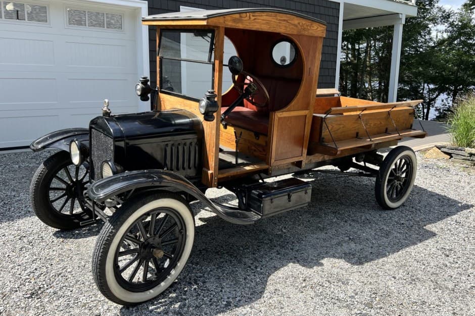 1923 Ford  sold for $12,250
