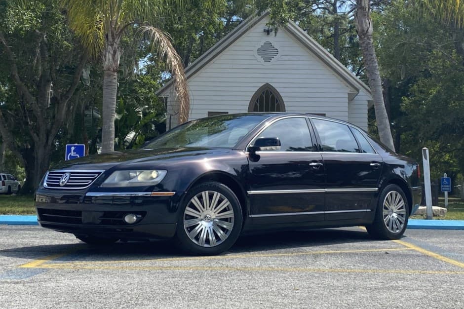 2005 Volkswagen Phaeton sold for $16,500