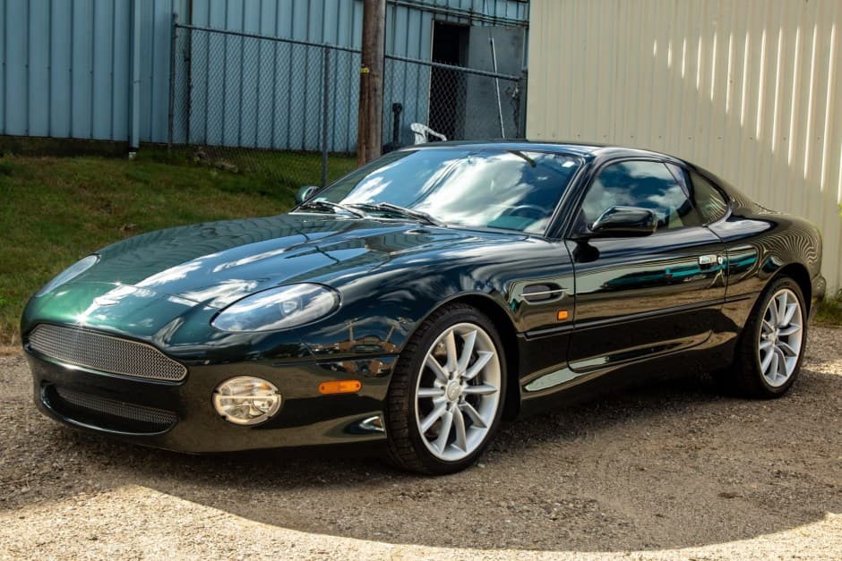 2002 Aston Martin DB7 sold for $30,300