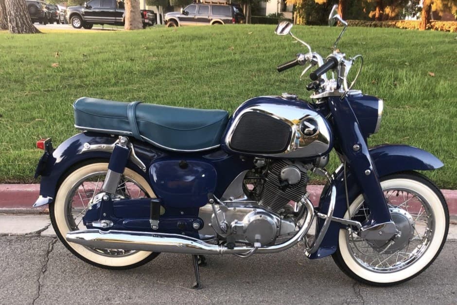 1961 Honda Dream, CB77 Super Hawk, & CL77 Scrambler sold for $13,000