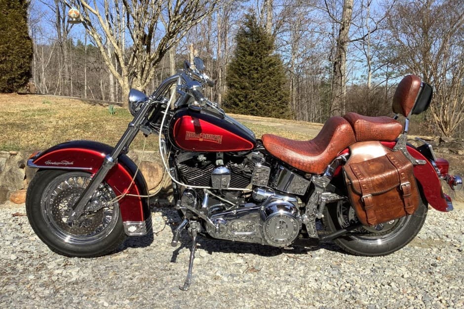 1984 Harley-Davidson Softail sold for $3,500