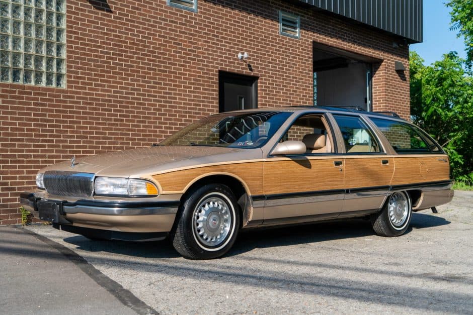 1996 Buick Roadmaster sold for $26,500