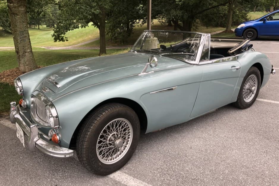 1967 Austin-Healey 3000 sold for $37,000