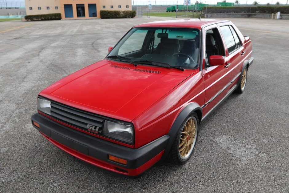 1990 Volkswagen Jetta sold for $8,200