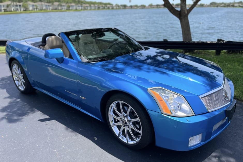 2008 Cadillac XLR sold for $52,250