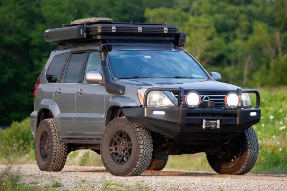2006 Lexus GX sold for $31,420
