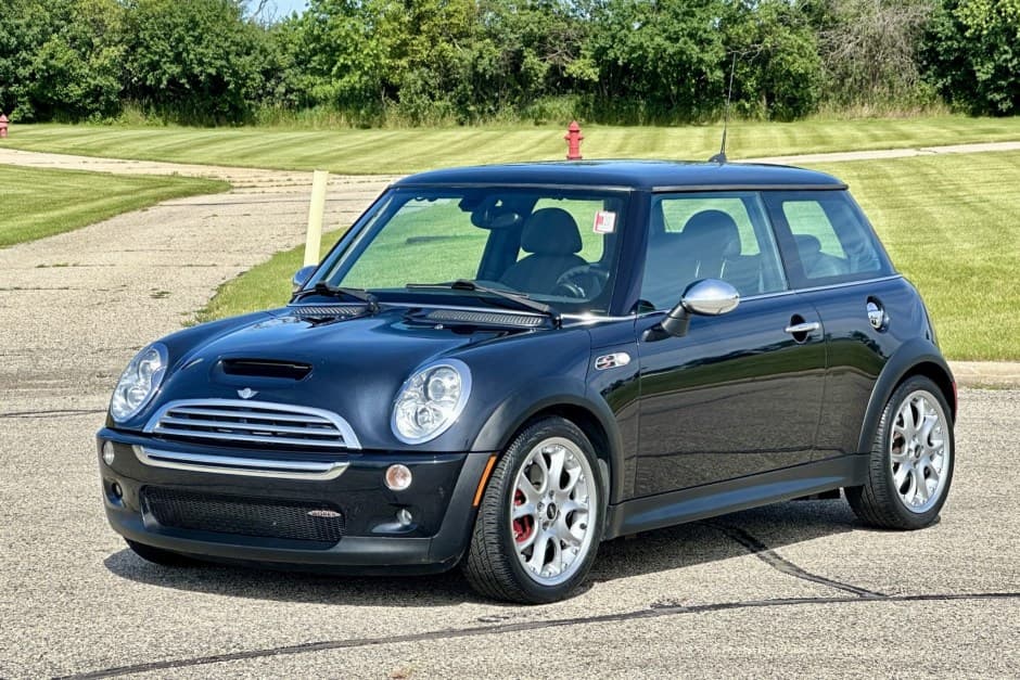 2006 Mini R53 John Cooper Works sold for $16,666