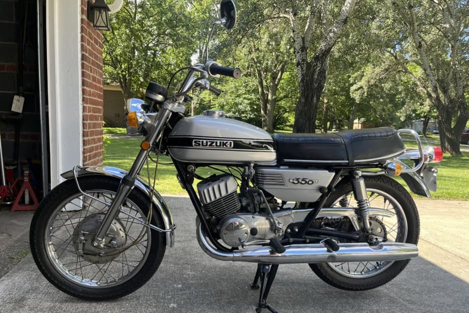 1971 Suzuki Motorcycles sold for $2,400