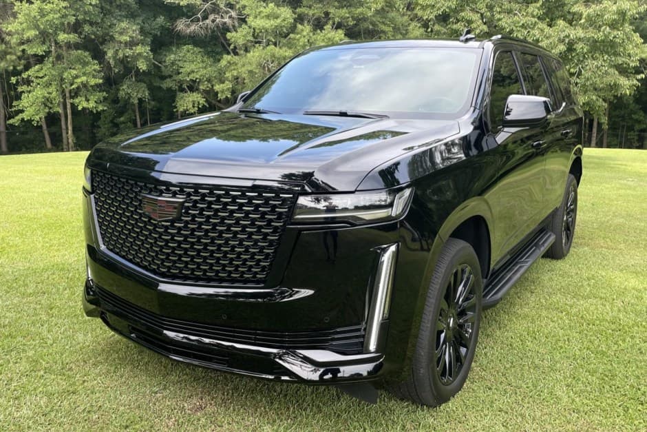 2022 Cadillac Escalade T1XL (2021-) sold for $75,555