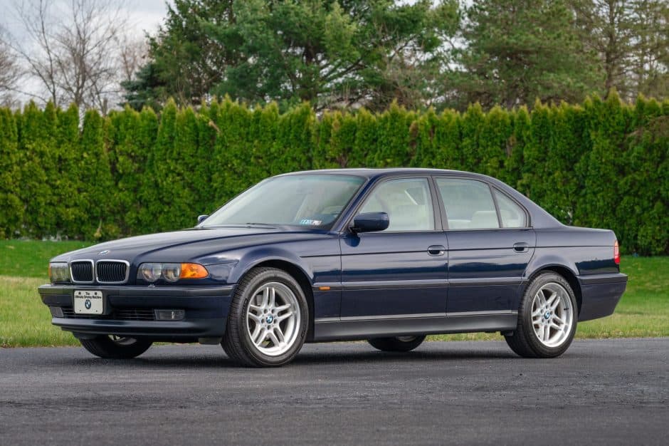 1999 BMW E38 7-Series sold for $23,750