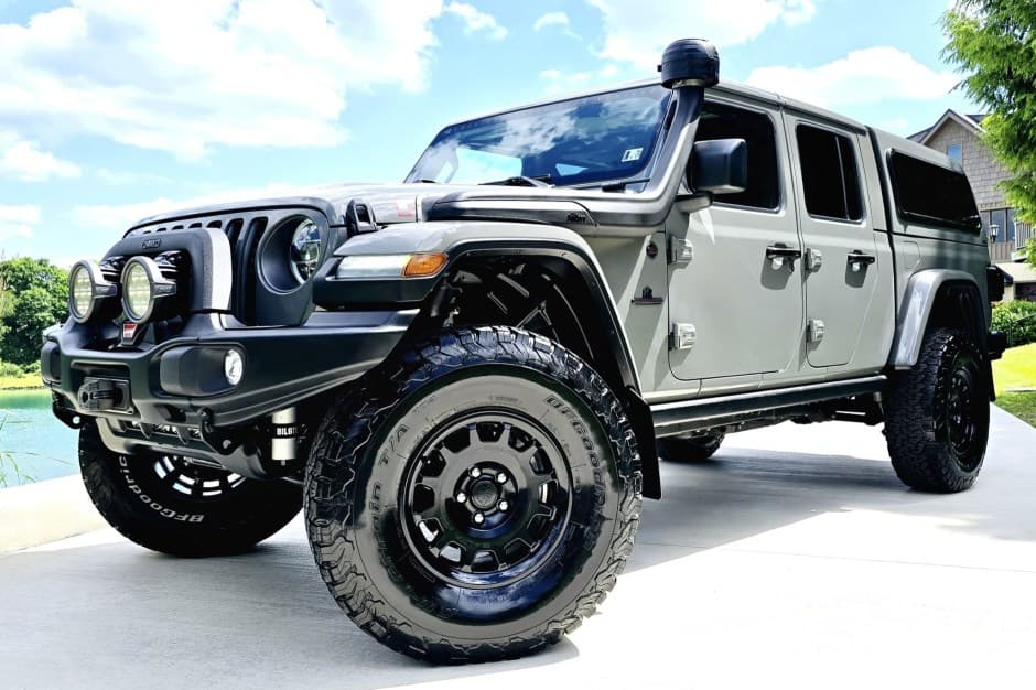 2022 Jeep Pickup sold for $52,000