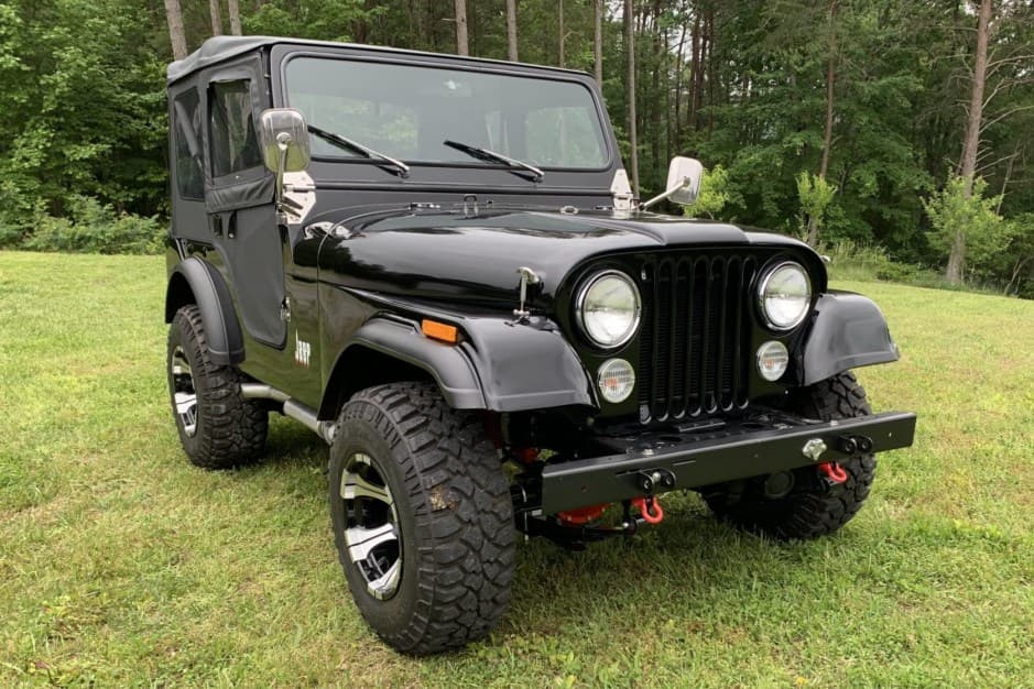 1976 Jeep CJ-5 sold for $23,000