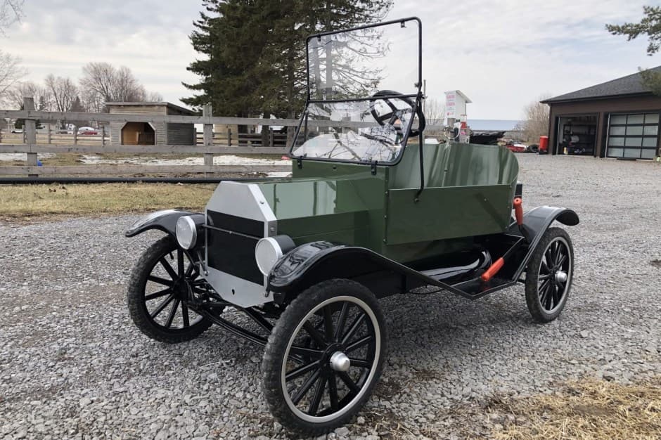 1950 Ford  sold for $4,250