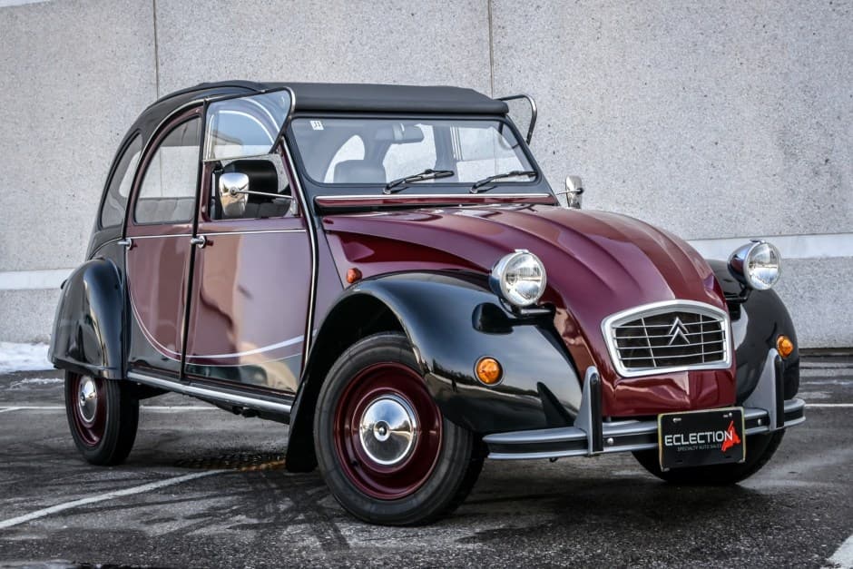 1986 Citroen 2CV sold for $35,000