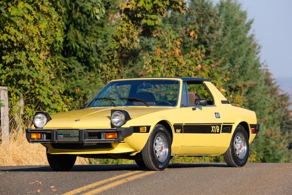 1976 Fiat X1/9 sold for $9,500