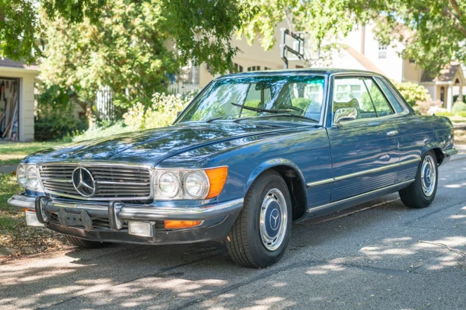 1973 Mercedes-Benz C107 SLC sold for $6,200