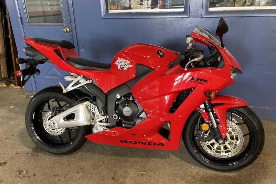 2013 Honda CBR sold for $8,300