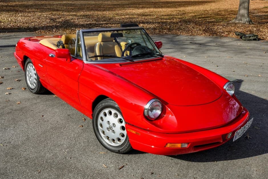 1991 Alfa Romeo 105/115 Spider Series 4 sold for $23,750