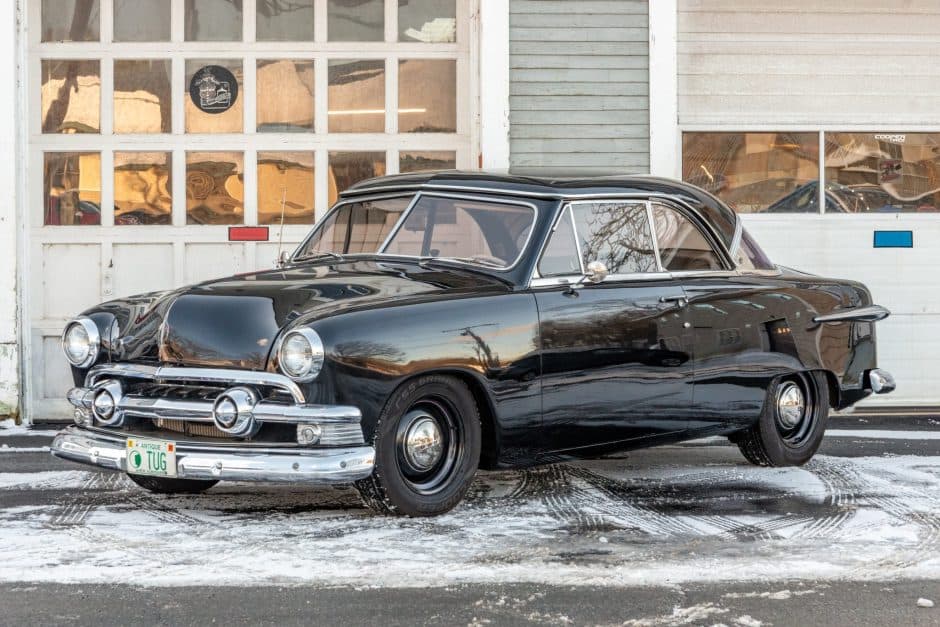 1951 Ford Shoebox sold for $33,000