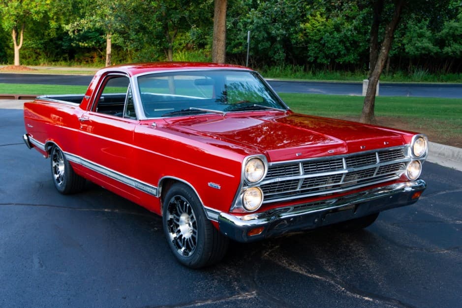 1967 Ford Ranchero sold for $10,050