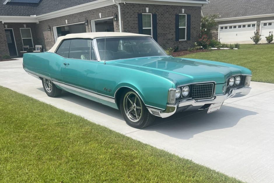 1968 Oldsmobile 98 sold for $16,000