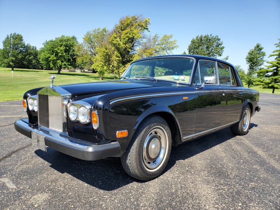 1980 Rolls-Royce SY Silver Shadow & Silver Wraith II sold for $9,250