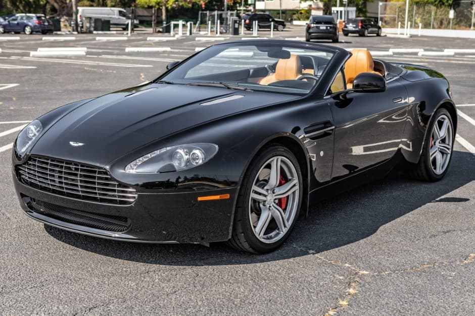 2010 Aston Martin V8 Vantage (2006+) sold for $66,000