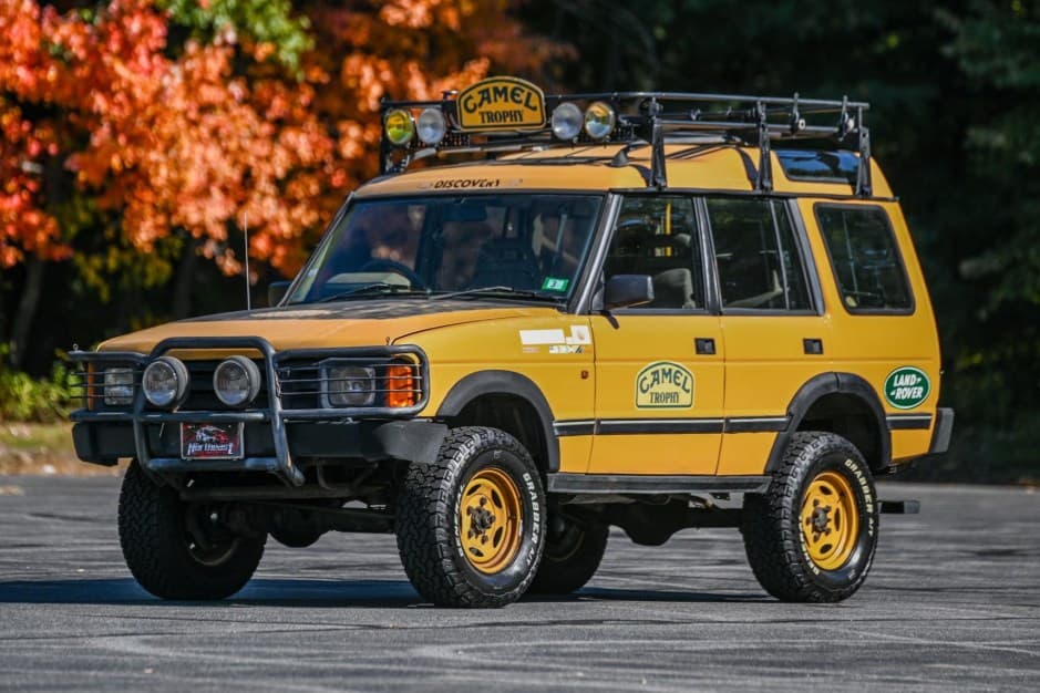 1994 Land Rover Discovery sold for $36,600