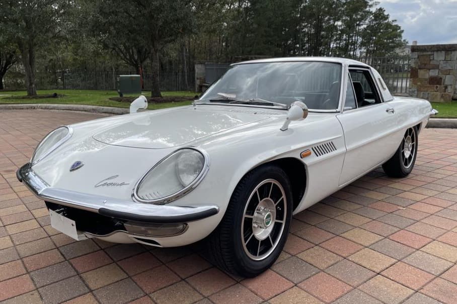 1970 Mazda Cosmo sold for $105,000
