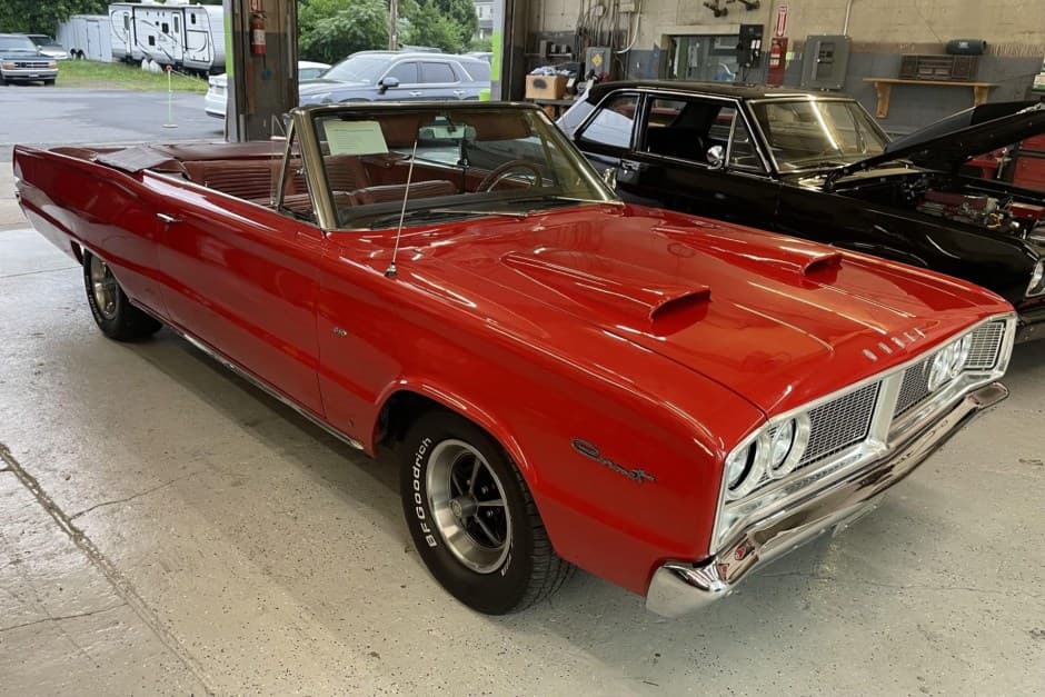 1966 Dodge Coronet sold for $17,350