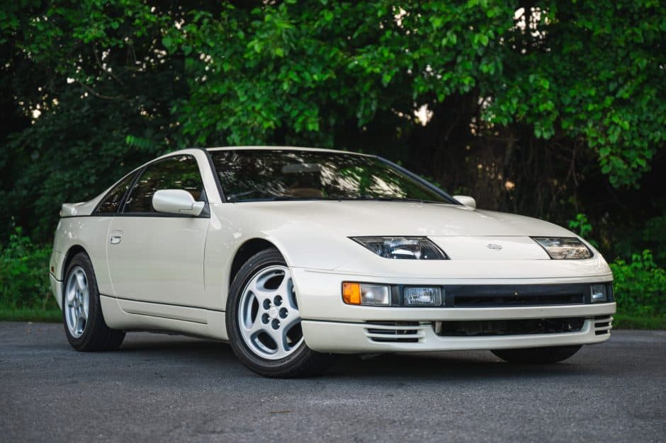 1993 Nissan Z32 300ZX sold for $30,000