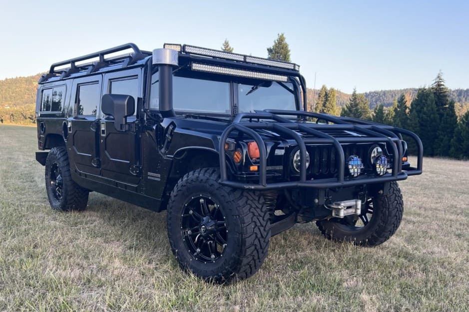 2001 Hummer H1 sold for $74,000