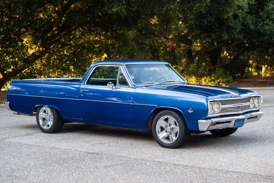 1965 Chevrolet El Camino sold for $9,550