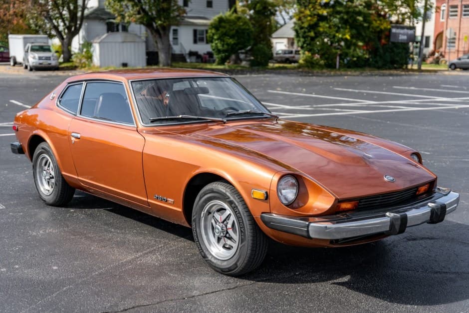 1975 Datsun 280Z sold for $15,250