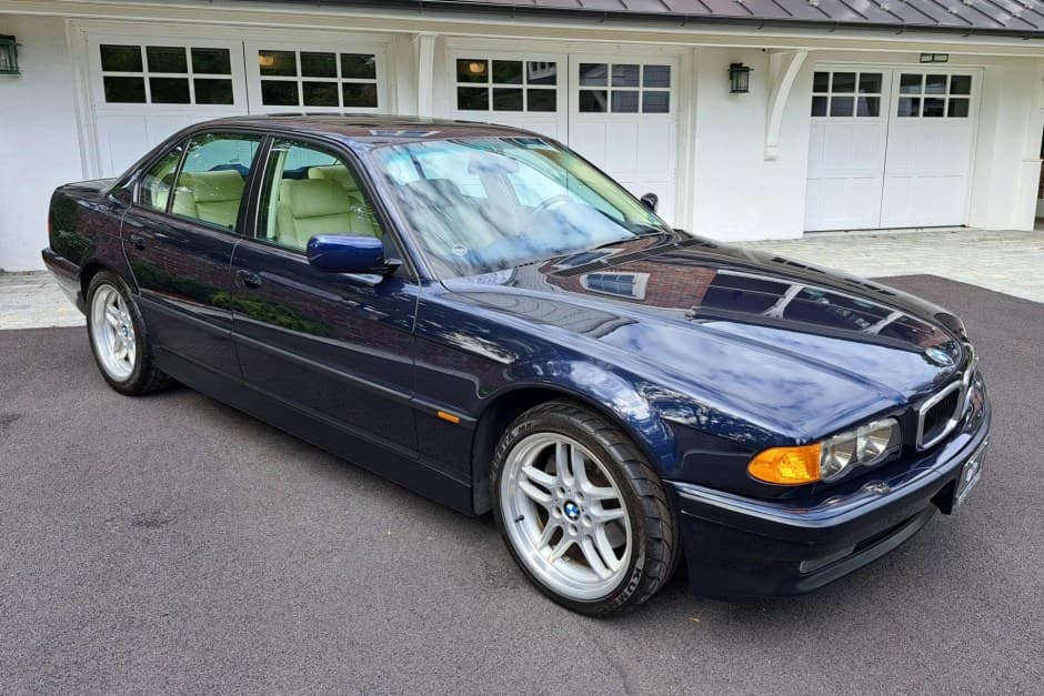 1999 BMW E38 7-Series sold for $23,000