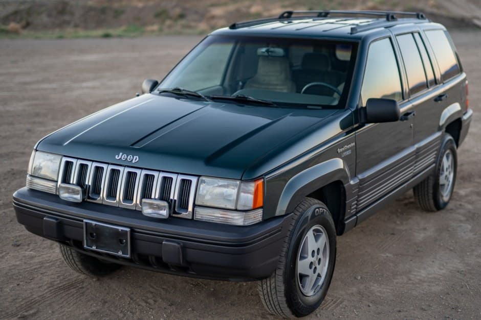 1995 Jeep ZJ Grand Cherokee sold for $9,750