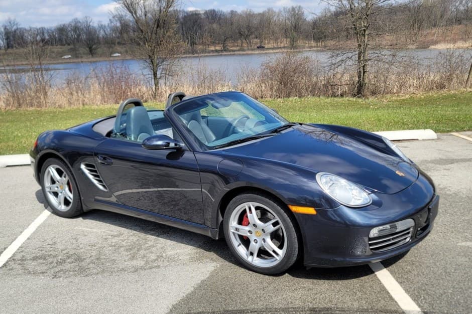 2005 Porsche 987 Boxster sold for $15,750