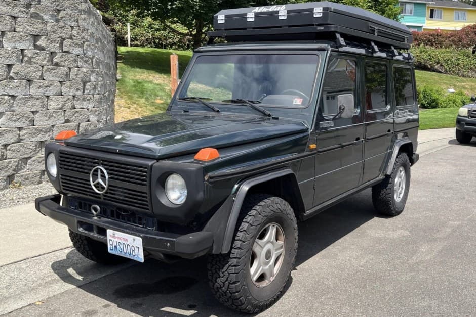 1986 Mercedes-Benz W460 Geländewagen sold for $26,250